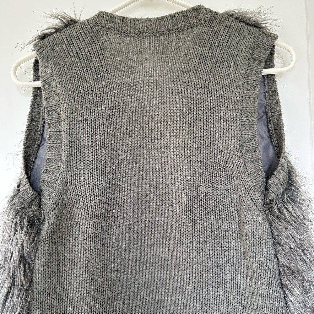 Xhilaration Gray Faux Fur Vest - Picture 8 of 11